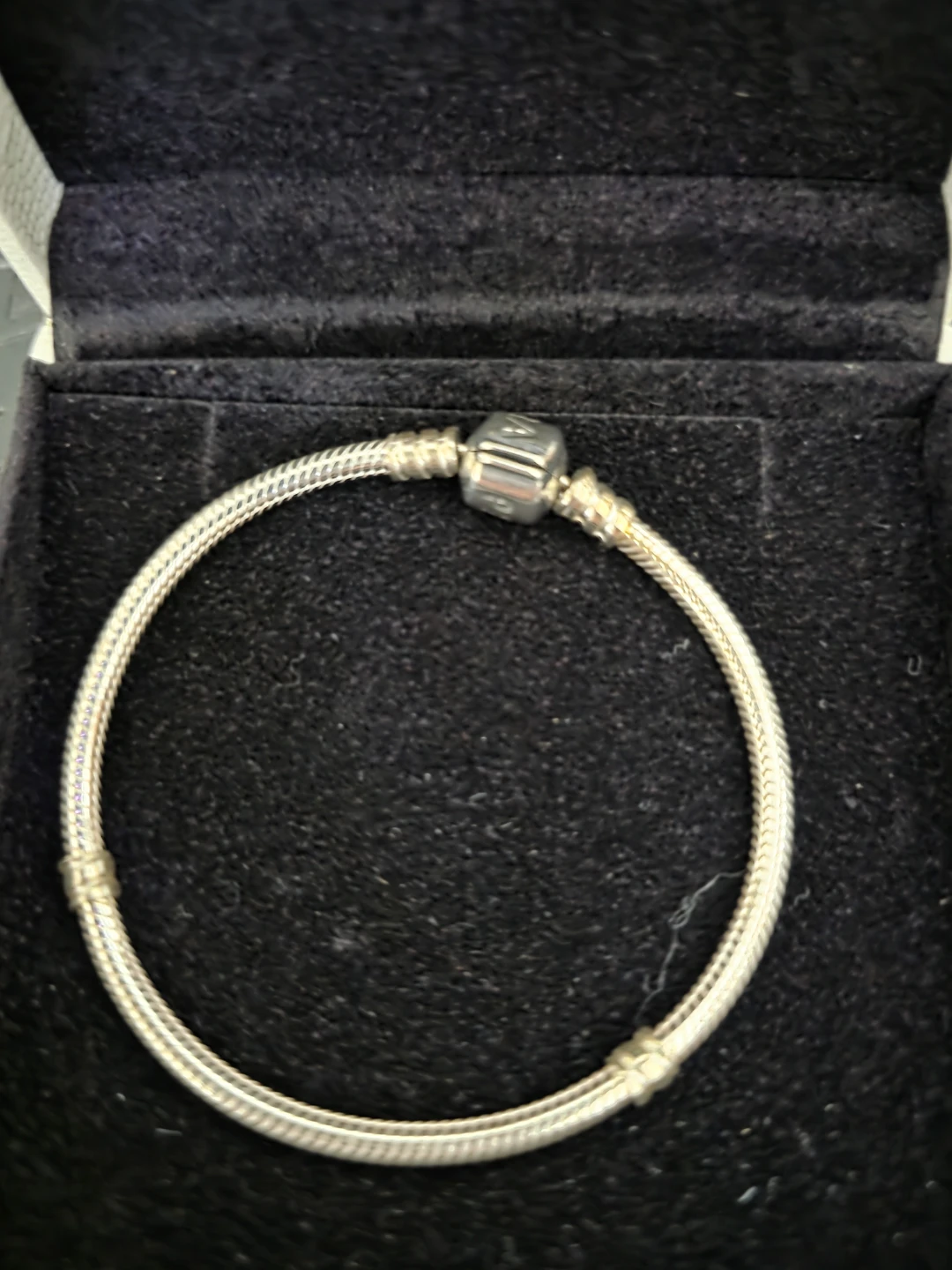 New in box...Silver Pandora Braclet - photo 2
