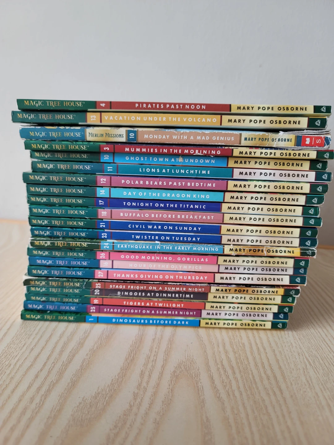 Magic Tree House Book Set by Mary Pope Osborne