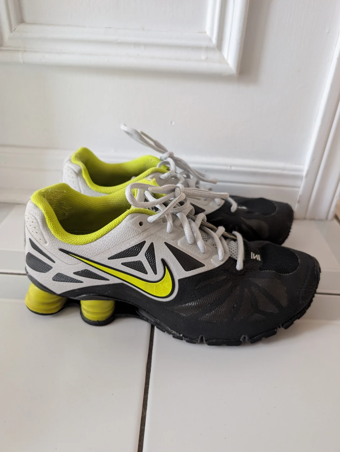 Nike Shox Turbo 14 Wolf Grey Green Men's Running Shoes Size 7.5