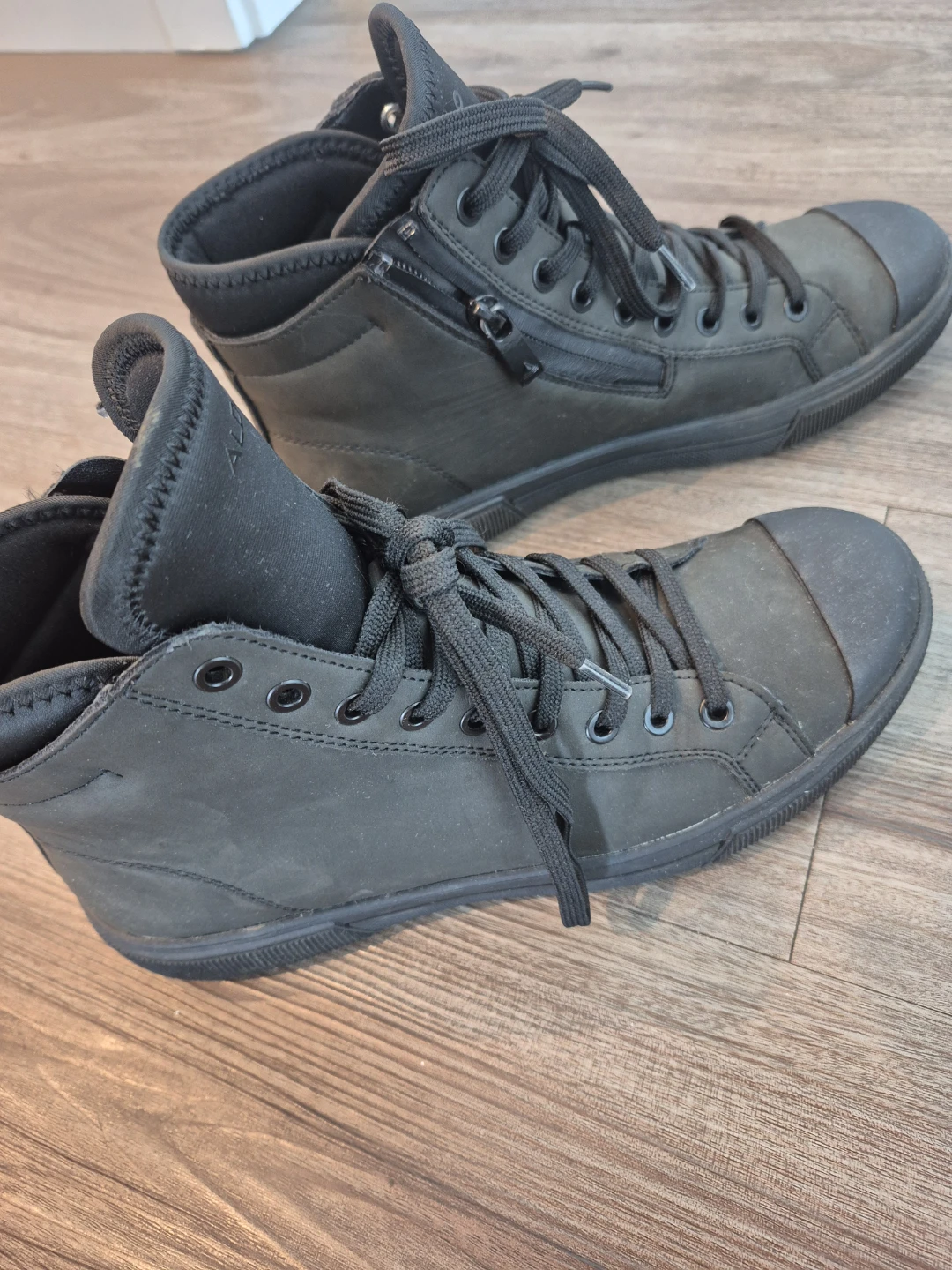 ALDO High-Top Sneakers - Men's Size 8 - photo 4