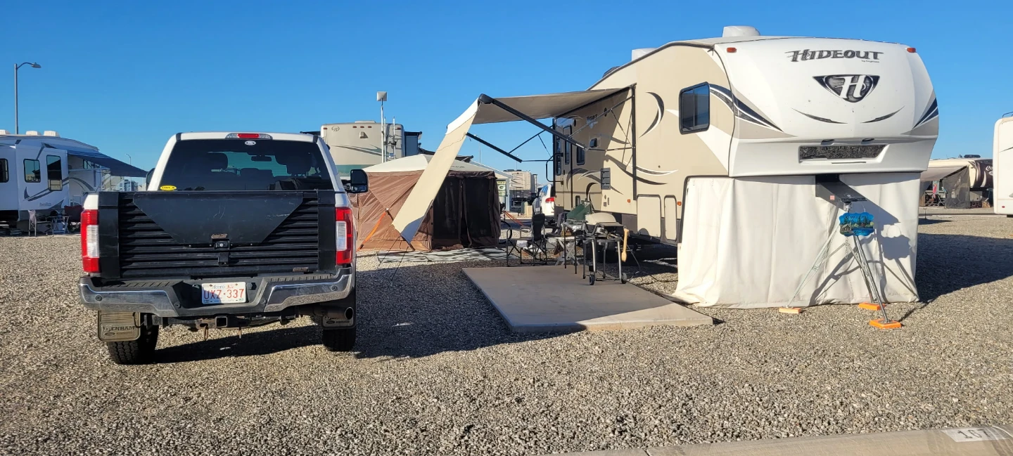 2017 Keystone Hideout 276RLS