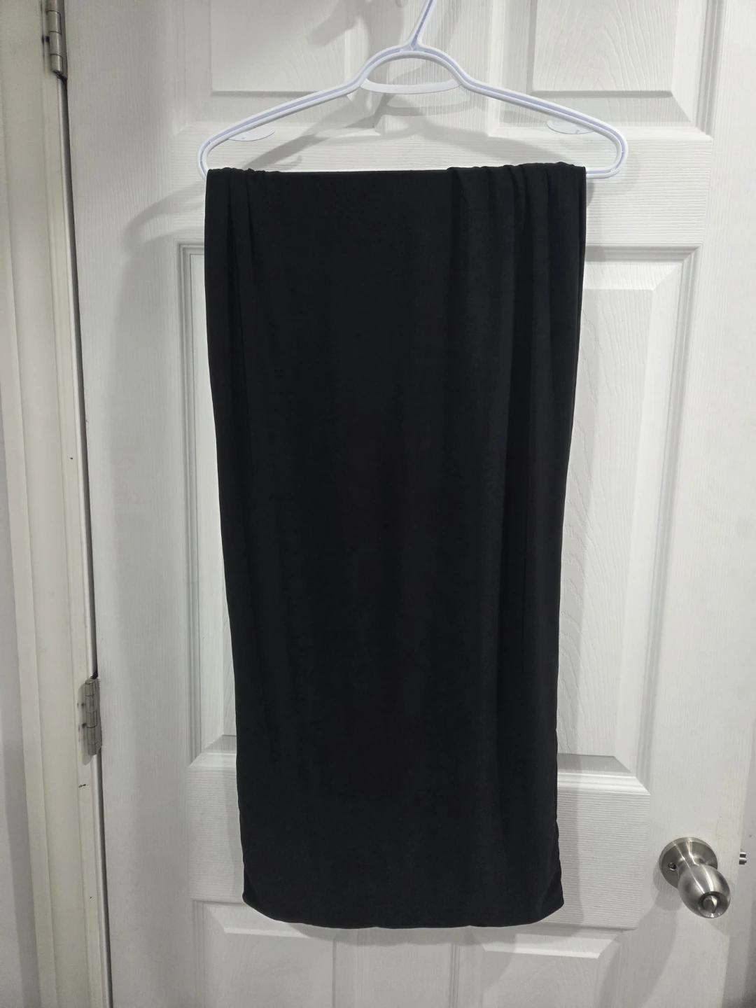 PrettyLittleThing Black Midi Skirt - Size L