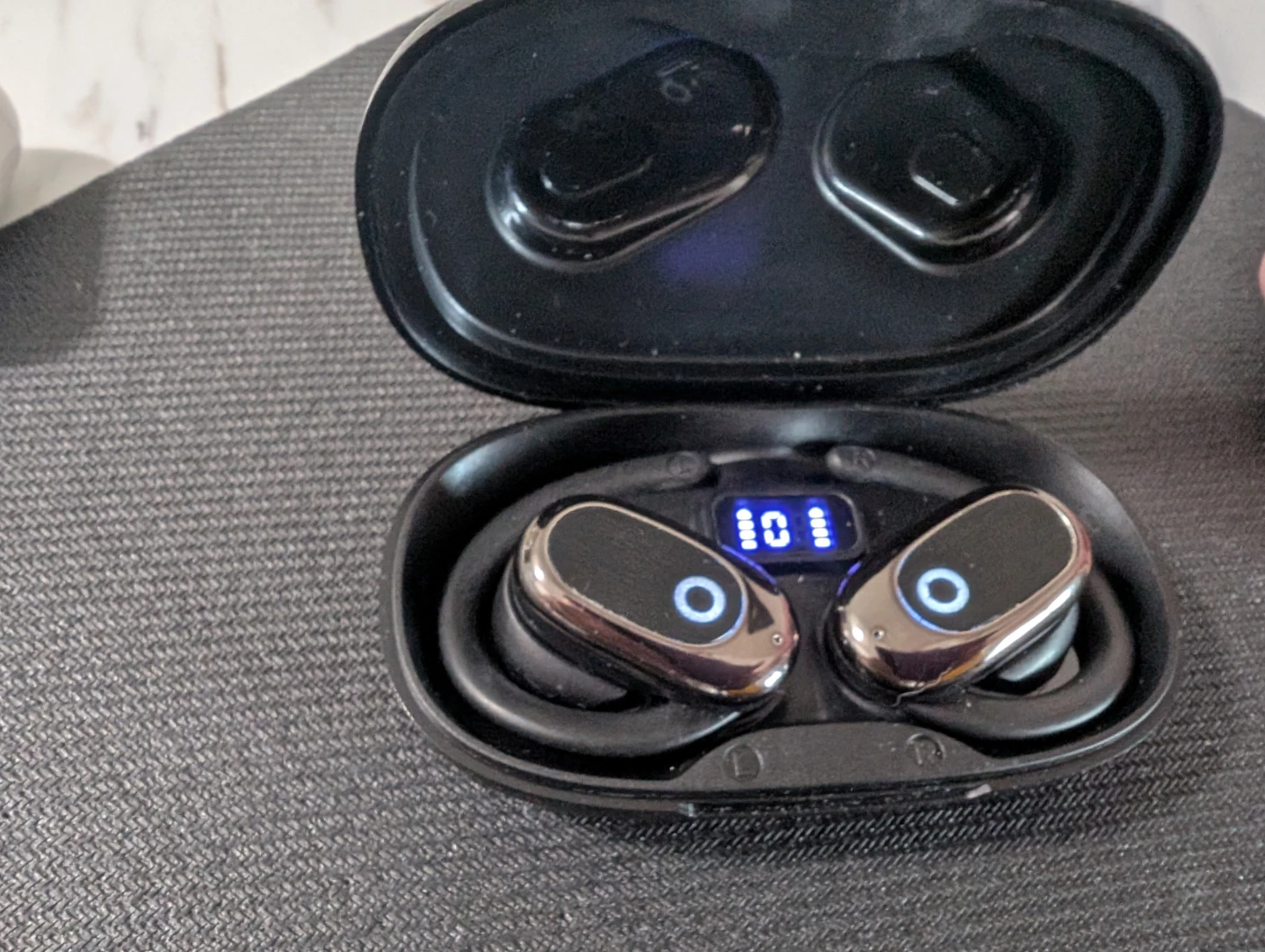 Acer True Wireless Earbuds with Charging Case