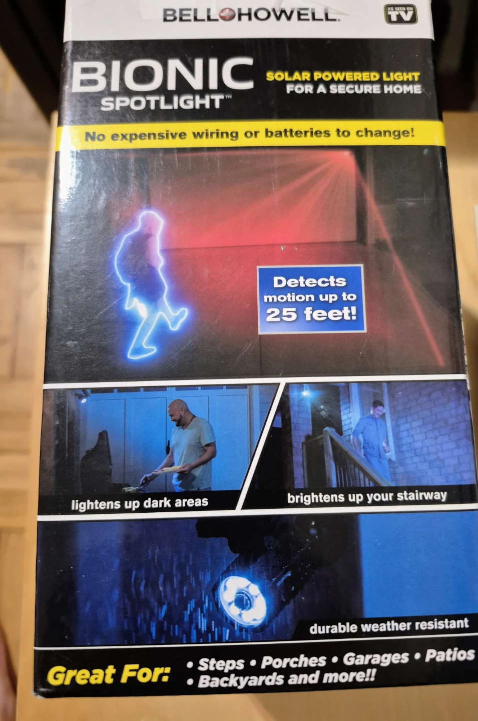 Bell+Howell Bionic Spotlight Solar Powered Motion Activated - photo 2
