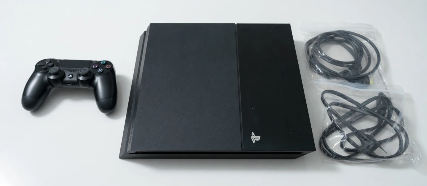PS4 Console Bundle - Mint Condition (12 Games Included) - photo 3