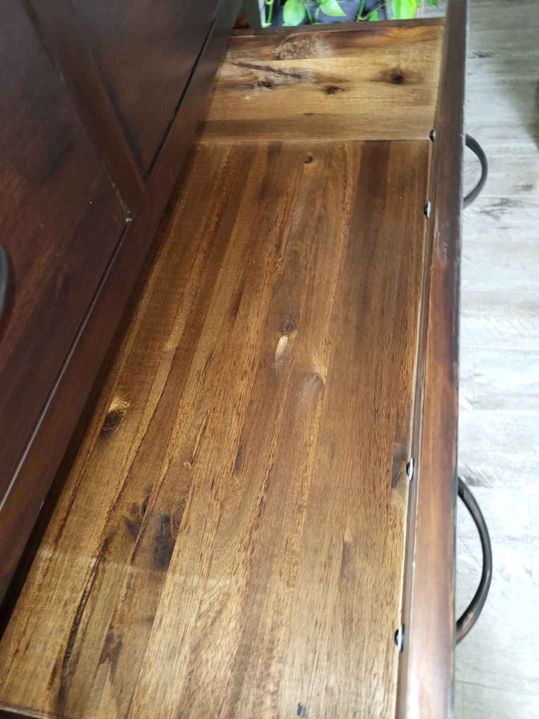 Dark Wood Dresser with Horse Graphic - 6 Drawers - photo 4