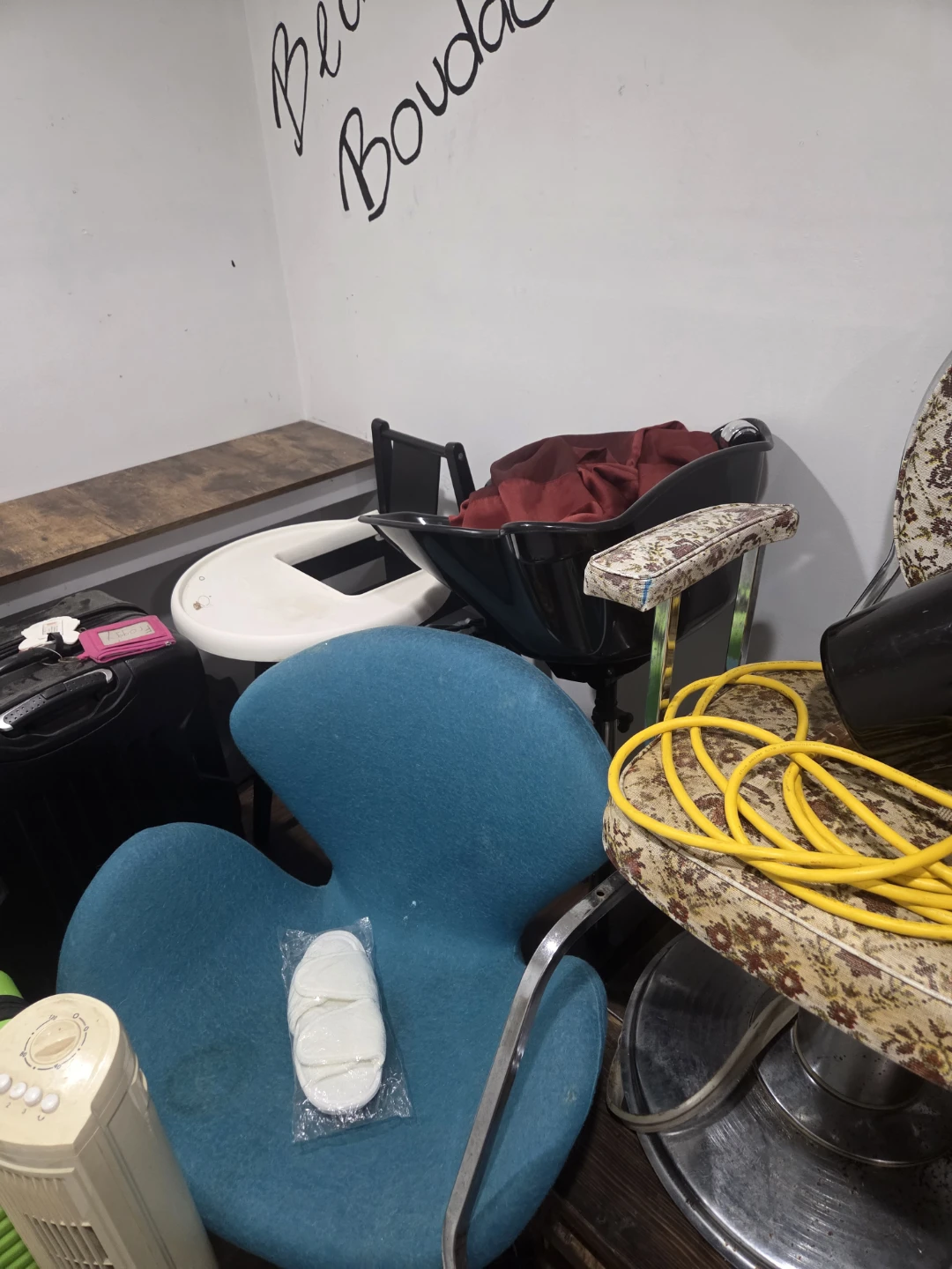Salon furniture - photo 4