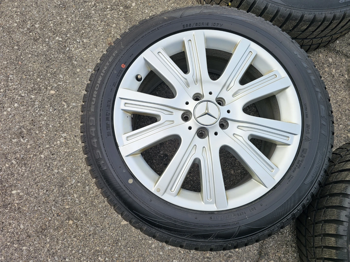 MERCEDES BENZ ML/GLE/GL WINTER TIRES ON O.E.M RIMS - photo 2