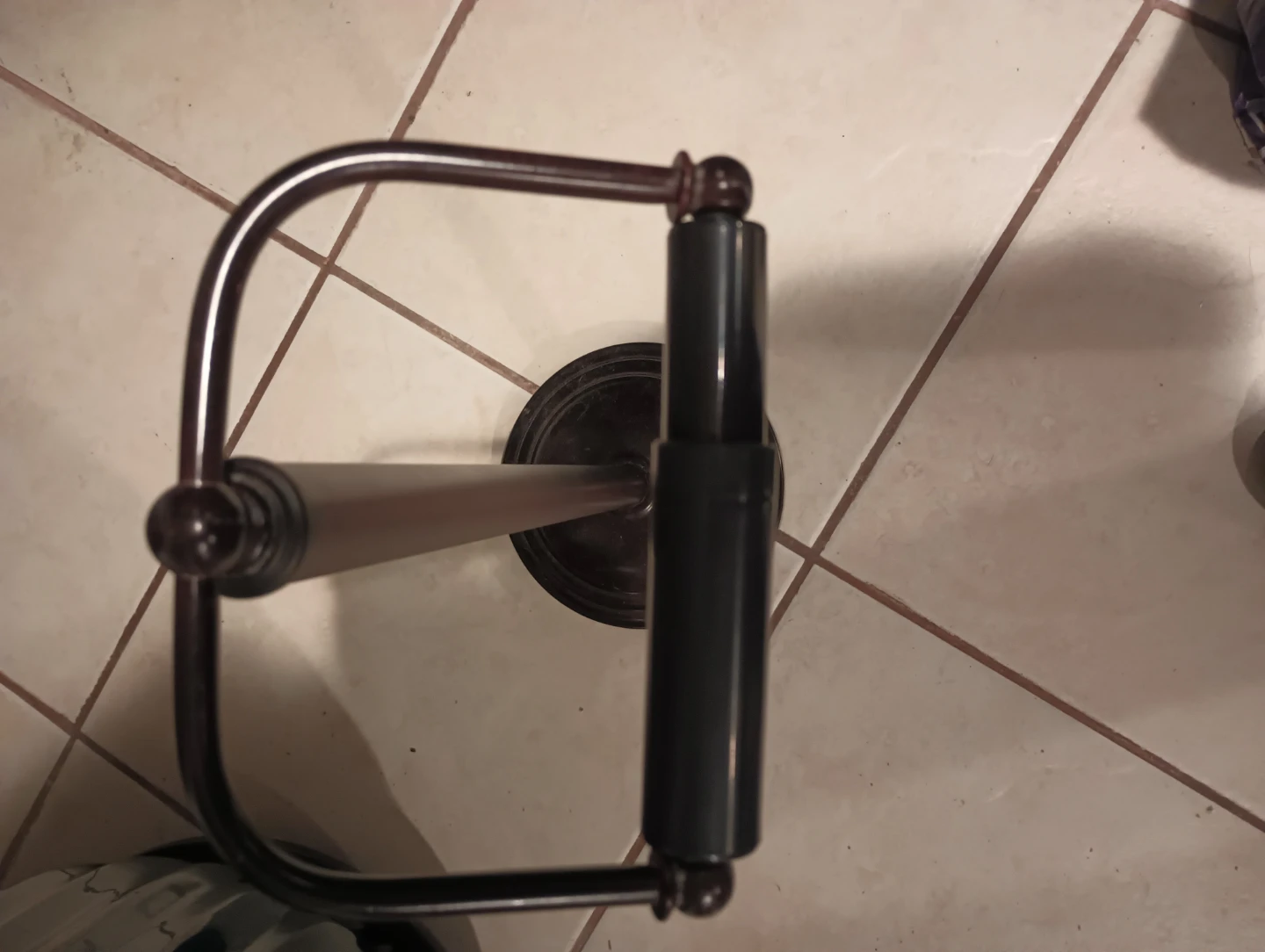 Freestanding Toilet Paper Holder - photo 2