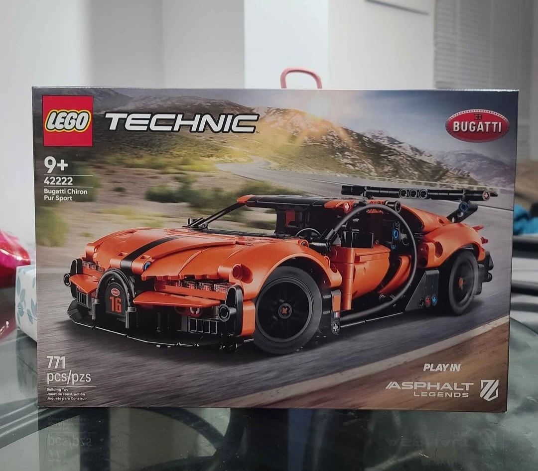 LEGO Technic Bugatti Chiron Pur Sport 42222 Toy Car