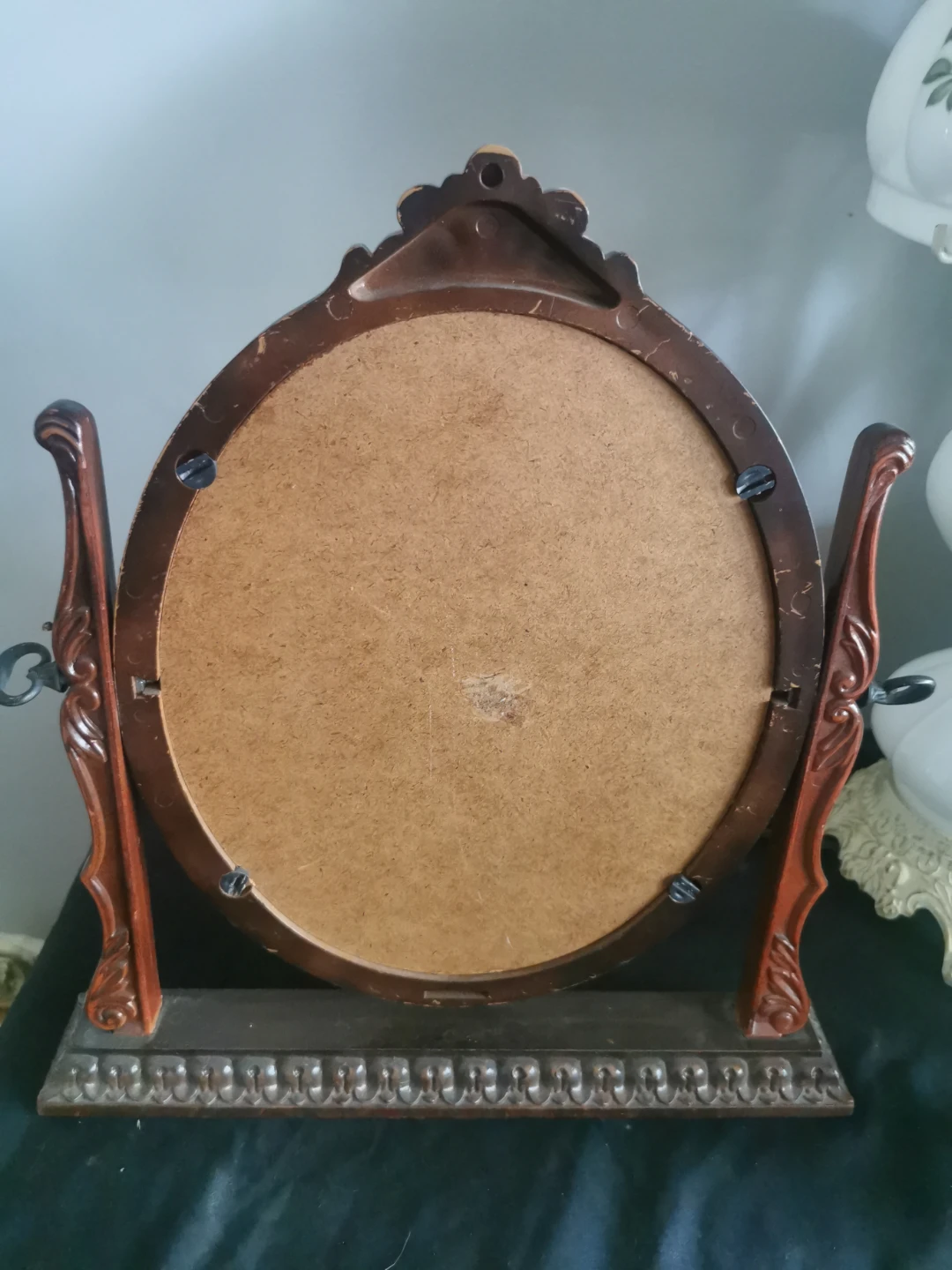 Vintage Ornate Oval Photo Frame - photo 2