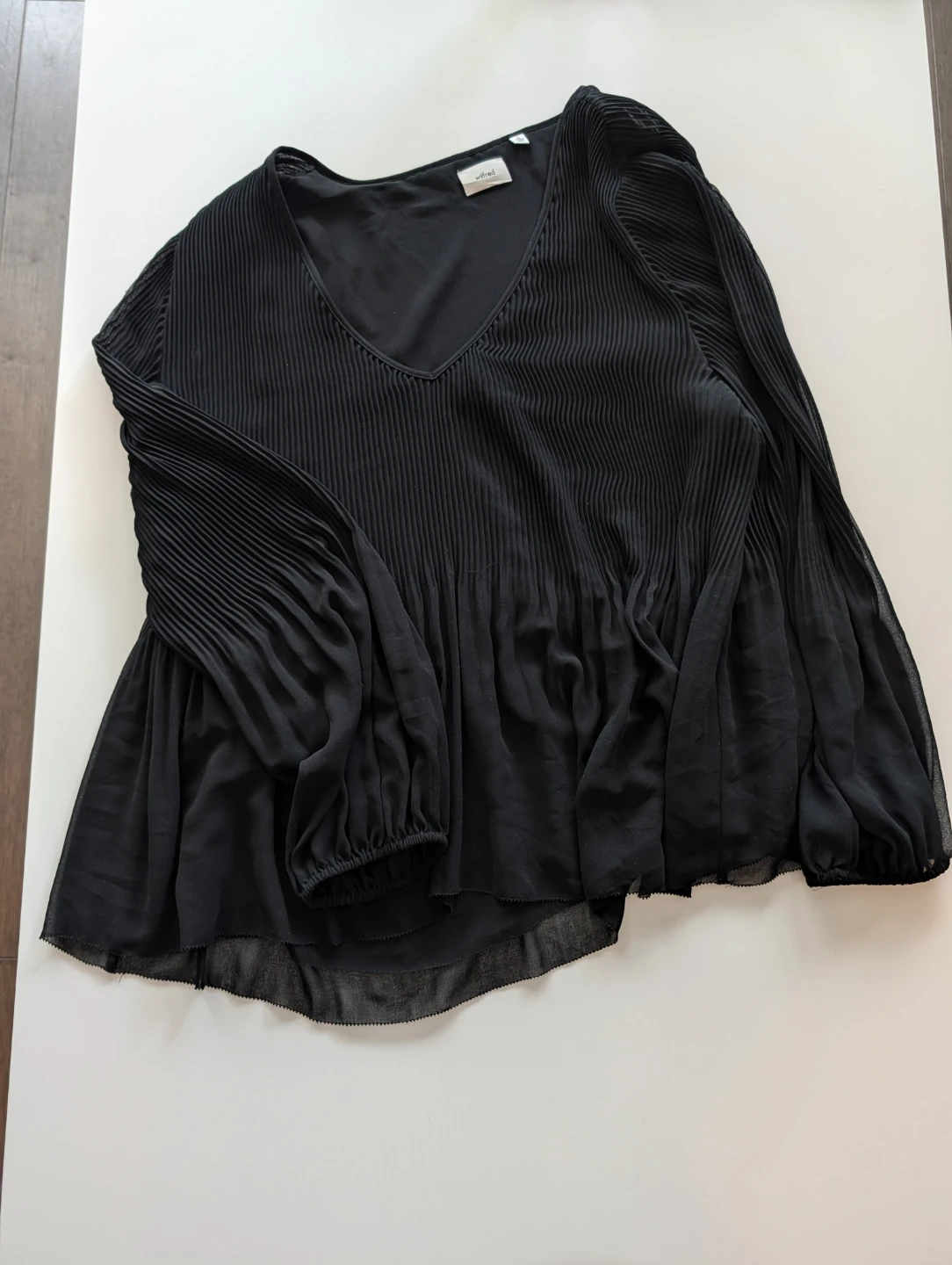 Aritzia Five Item Bundle - Fits size 12 - photo 3