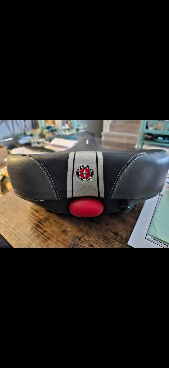 Schwinn Air Pump Bicycle Seat - photo 5