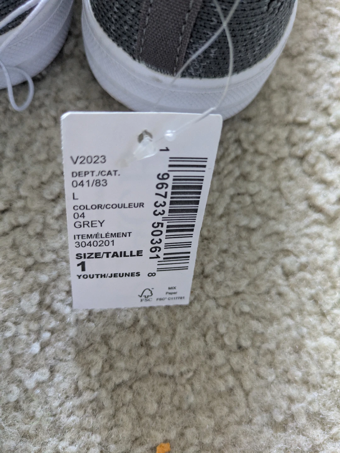 The Children's Place Youth Grey Slip-On Sneakers Size 1 - photo 2
