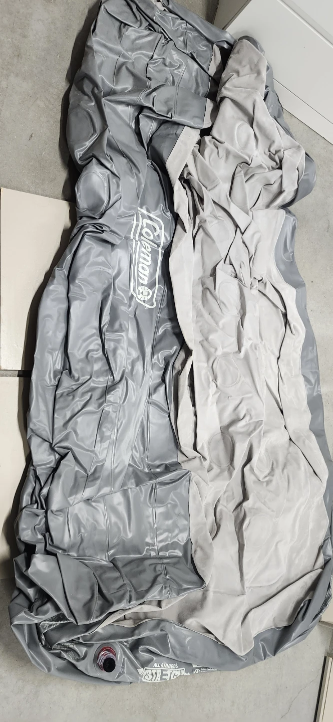 Colman double size air mattress - photo 3