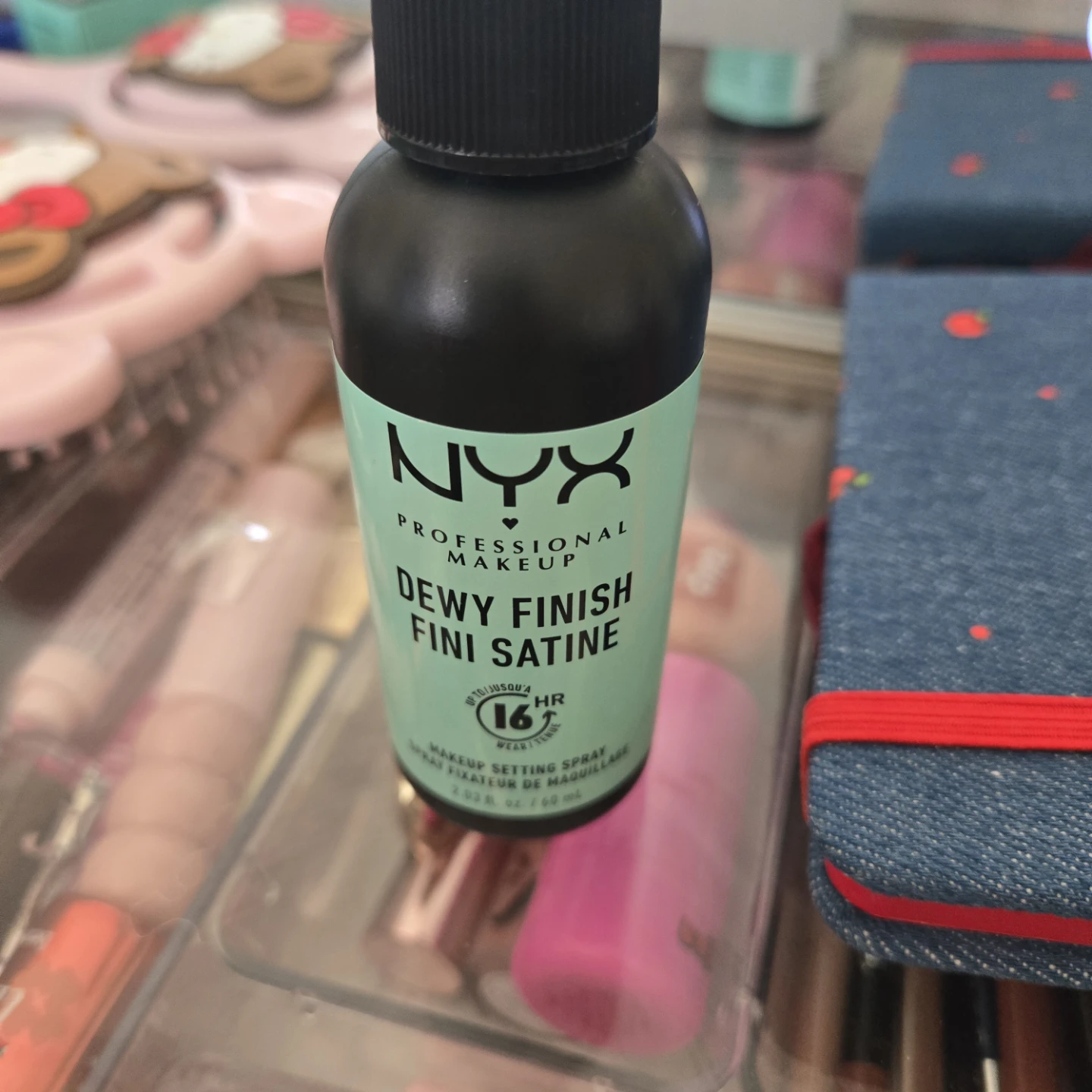 NYX Dewy Finish Makeup Setting Spray