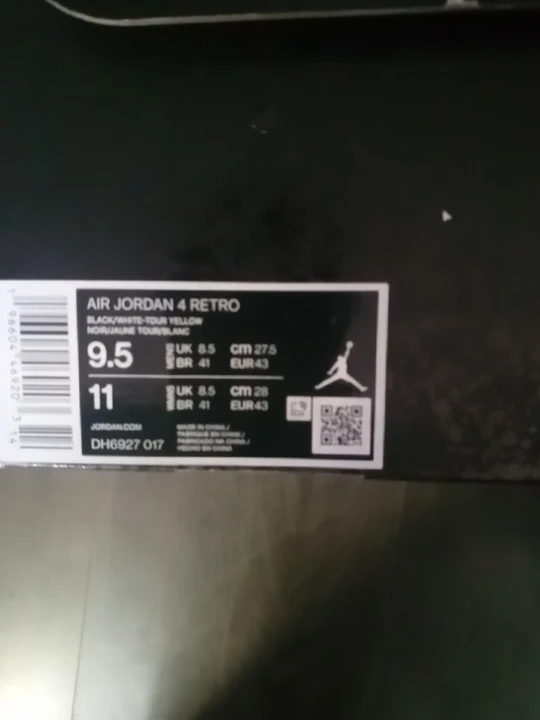 Air Jordan Retro 4s - photo 4