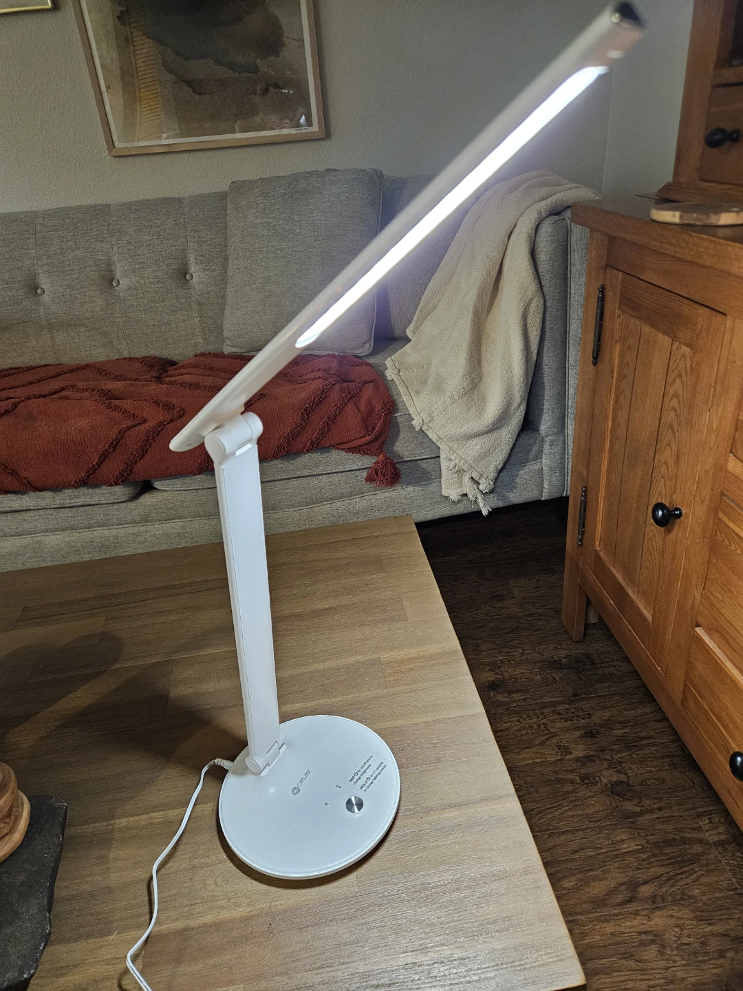 White LED Desk Lamp with Adjustable Brightness and Colour - photo 2