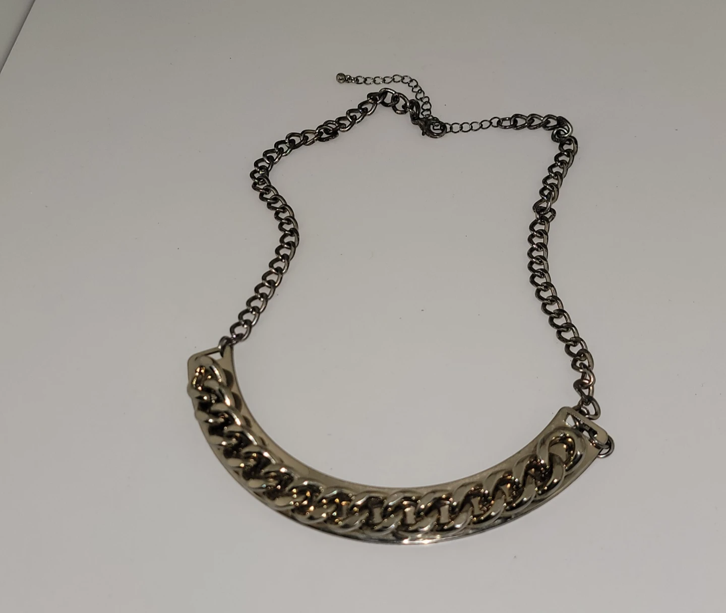 Silver Tone Chunky Chain Necklace