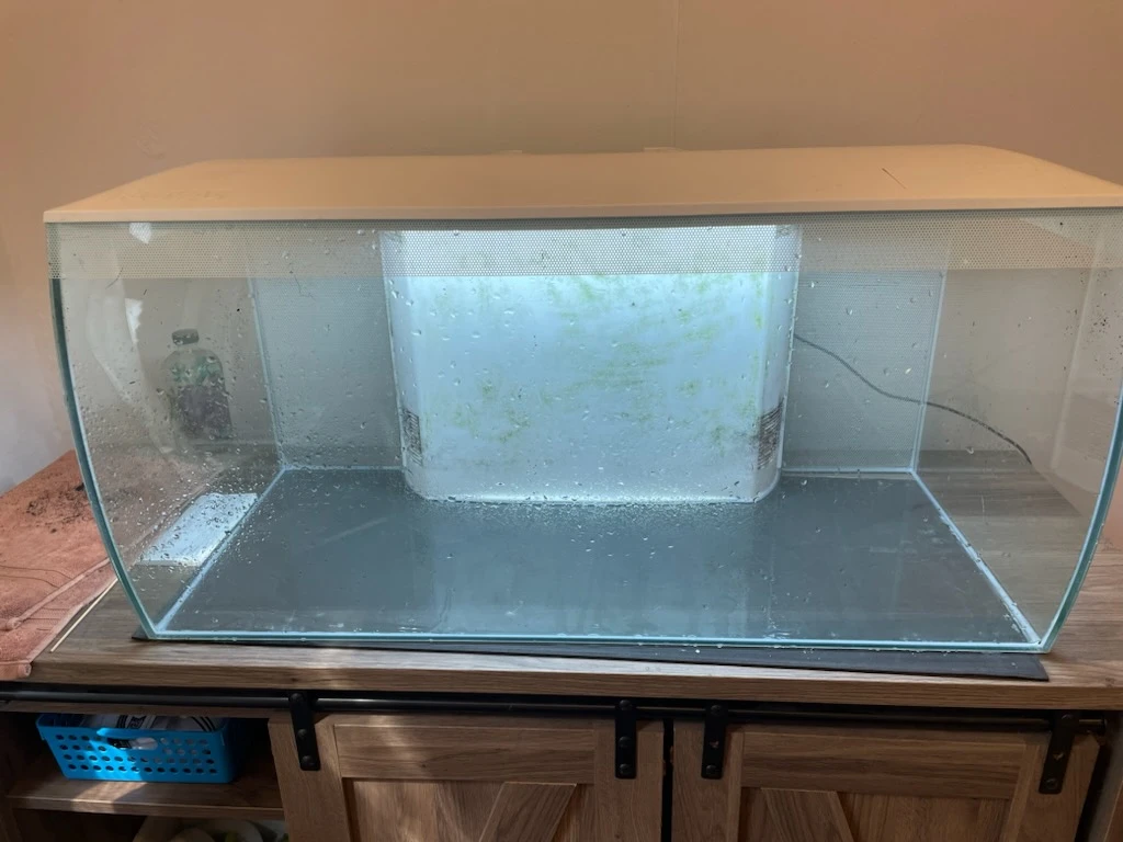 Fluval Flex Aquarium 32.5 Gallon