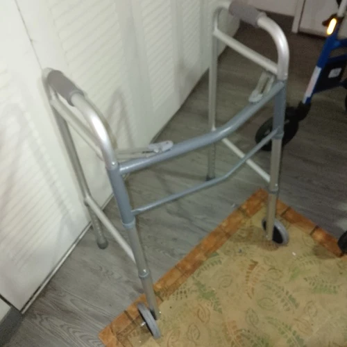 Folding Walker with 2 Wheels
