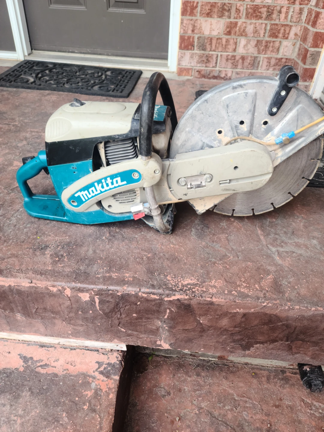 Makita Concrete Saw DPC7311