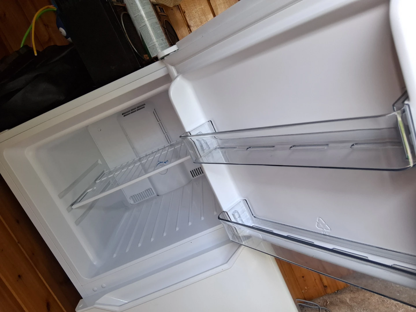 Brand new never used Danby White Refrigerator - photo 2
