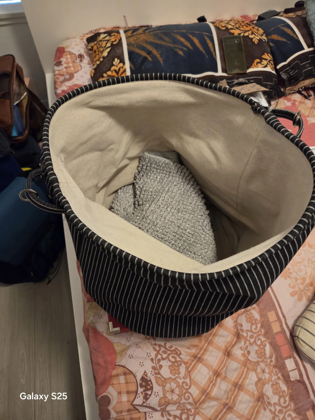 Striped Laundry Hamper - photo 5