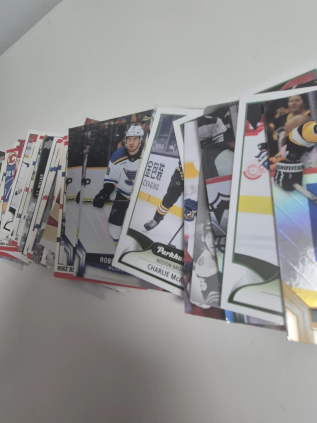 Collection of assorted hockey cards - photo 4