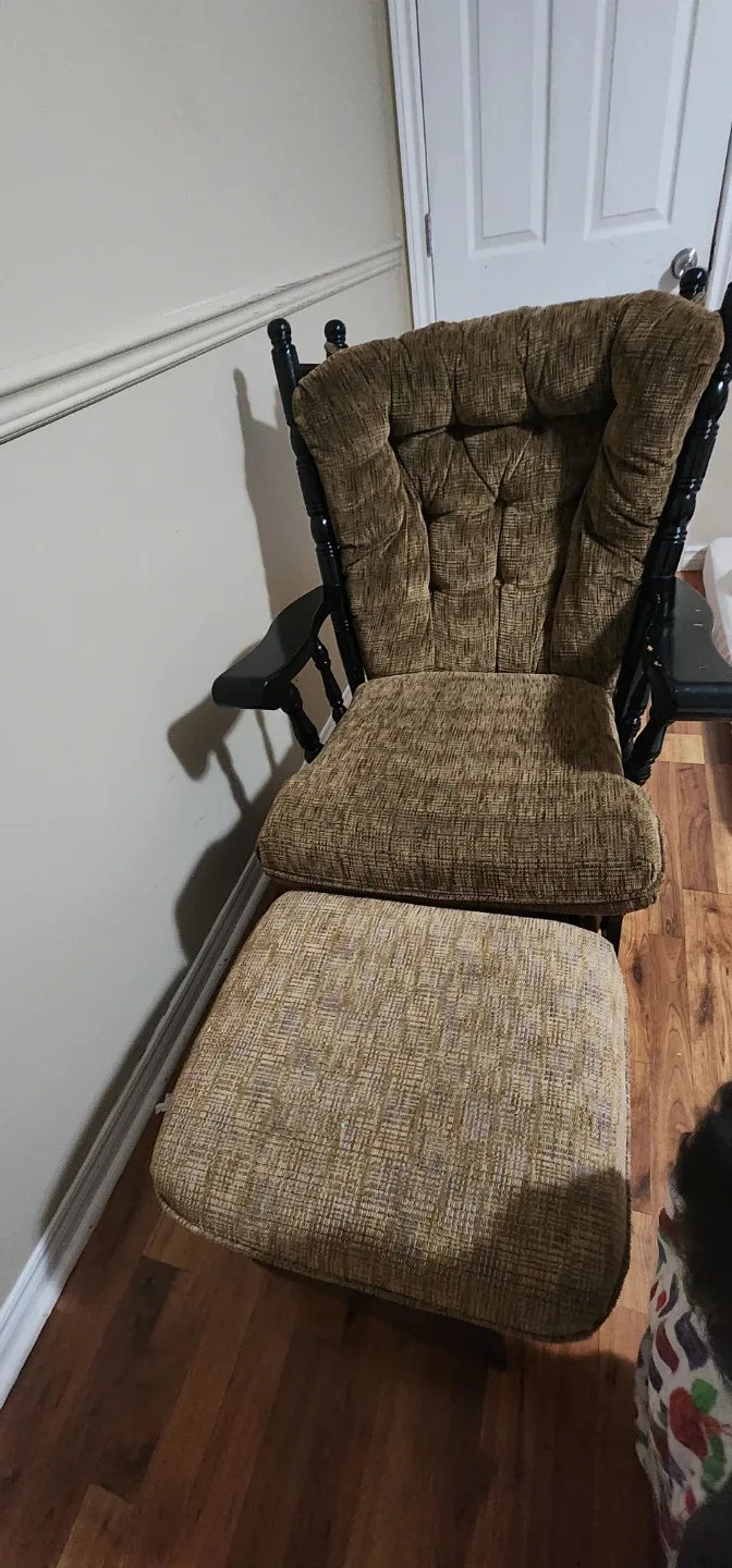 Vintage Upholstered Rocker Chair with Ottoman - photo 2