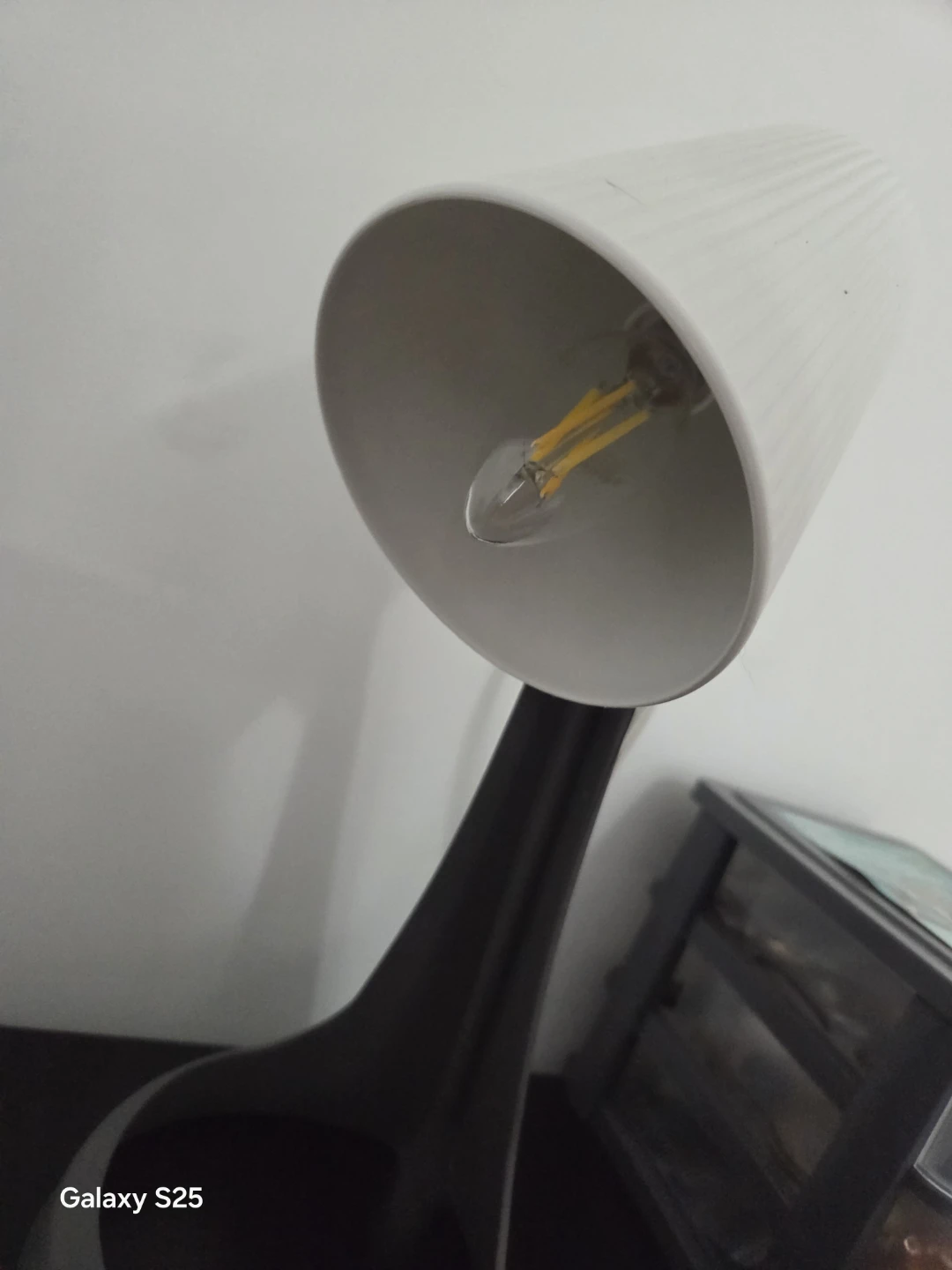 White Modern Desk Lamp with LED Bulb - photo 2