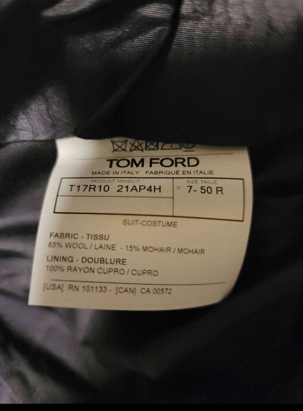 Tom Ford Black Tuxedo Suit - Size 50R - photo 4
