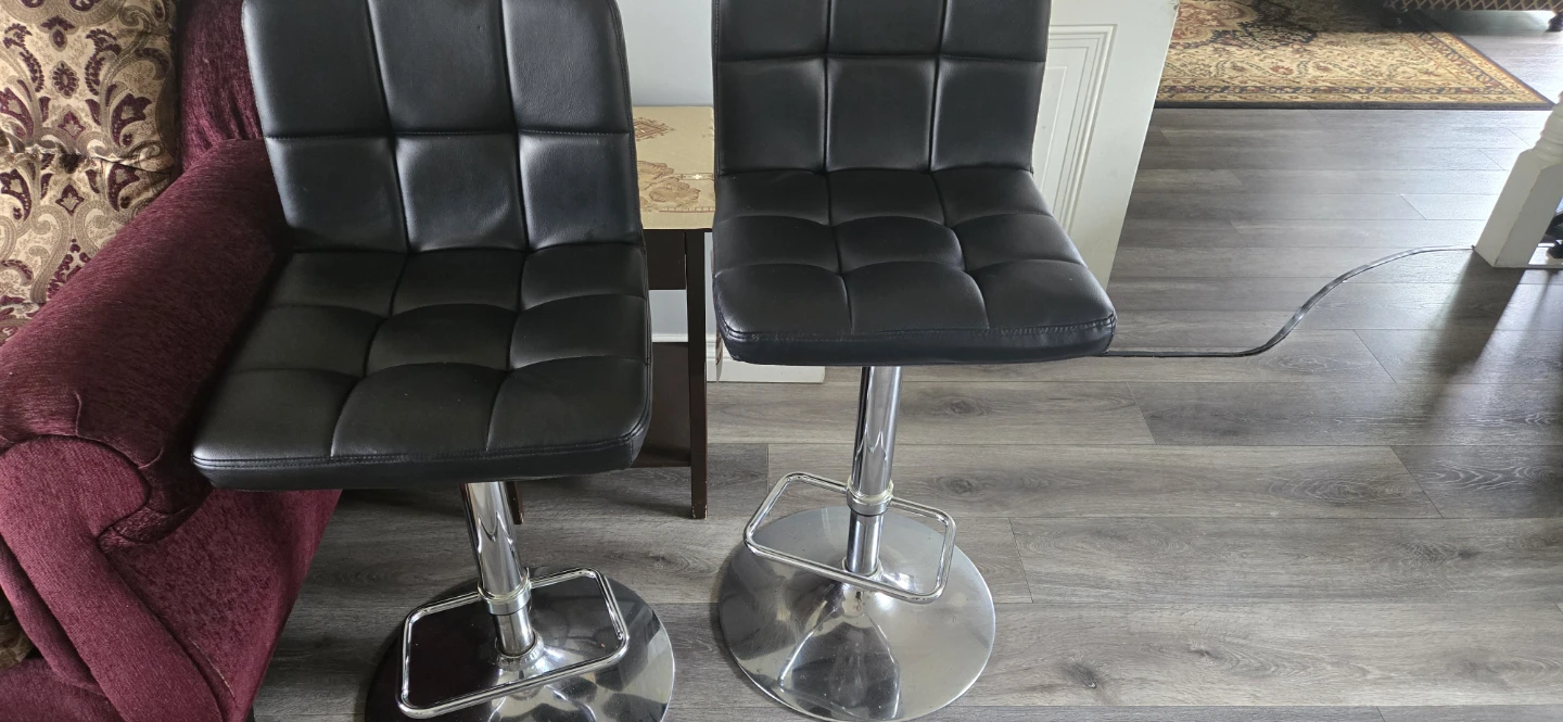 Set of 2 Black Faux Leather Bar Stools