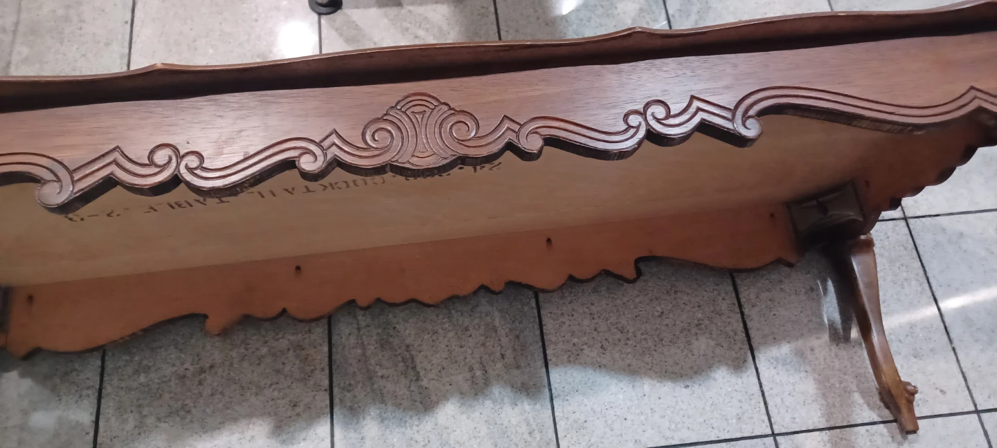 Vintage Wooden Cocktail Table - photo 4