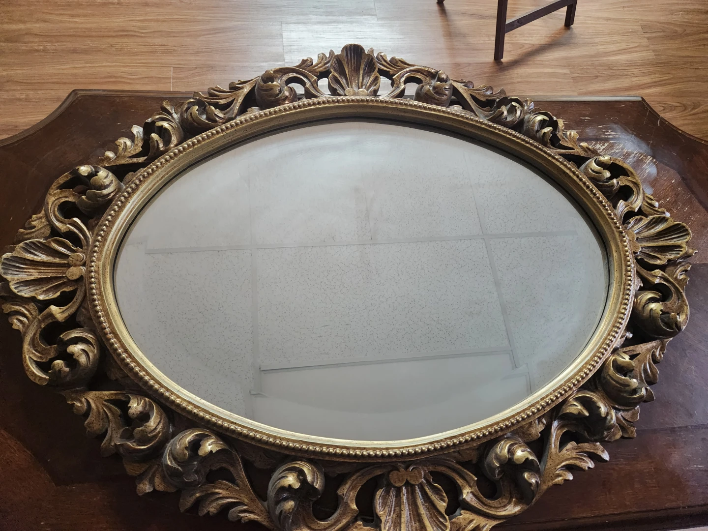 Ornate Gold Oval Wall Mirror - photo 3