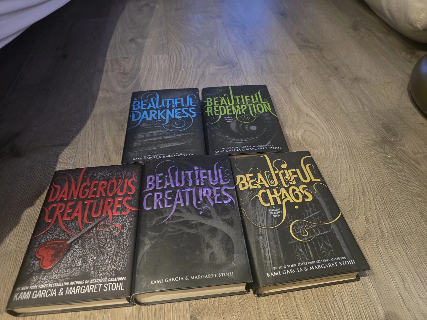 Beautiful Creatures Series by Kami Garcia & Margaret Stohl - photo 5