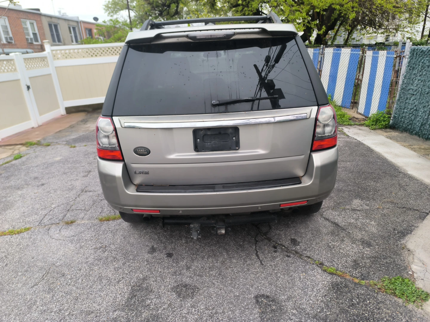 Silver Land Rover Freelander 2 SUV - photo 5