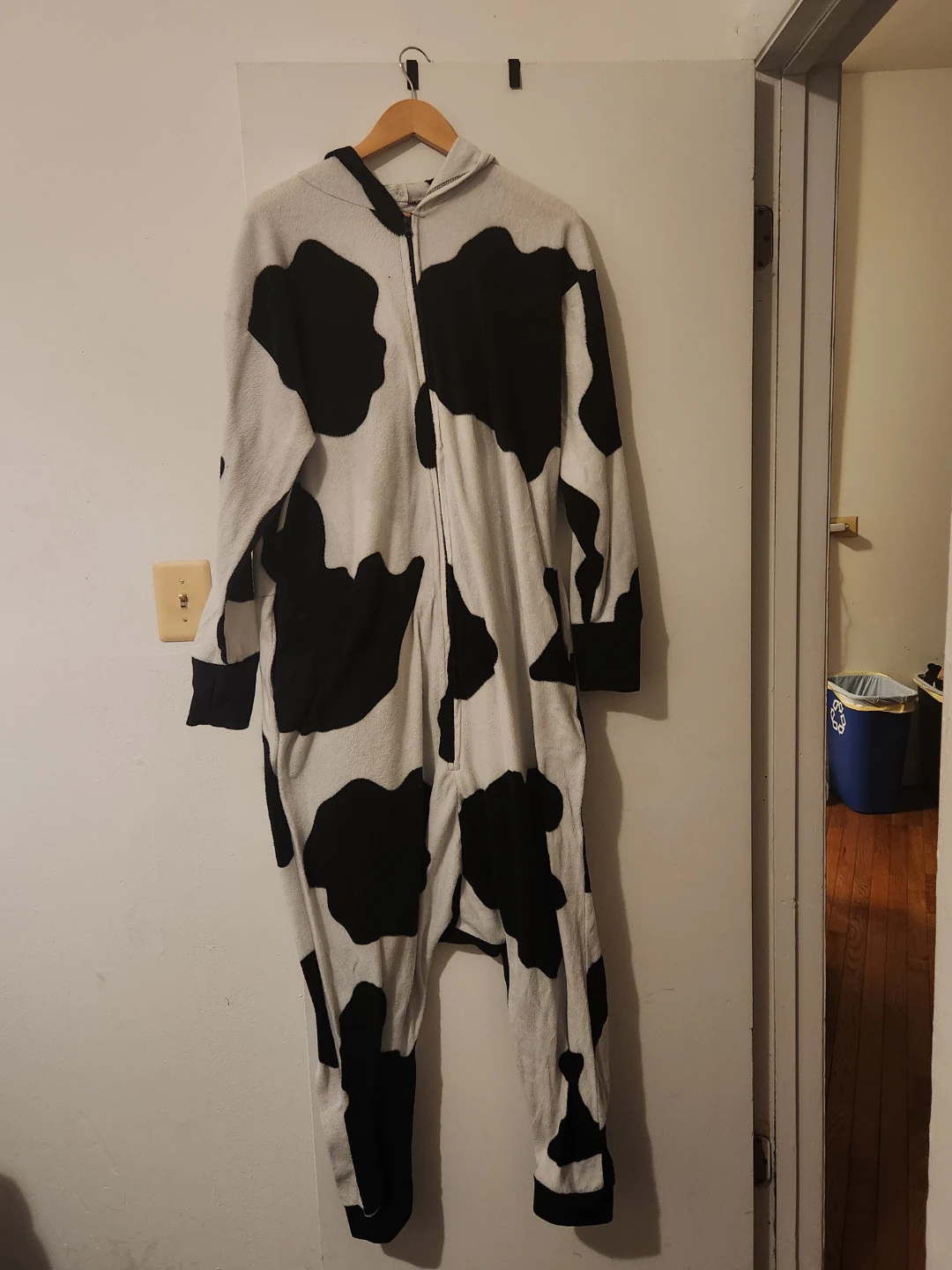 Cow Onesie Adult Size - photo 3