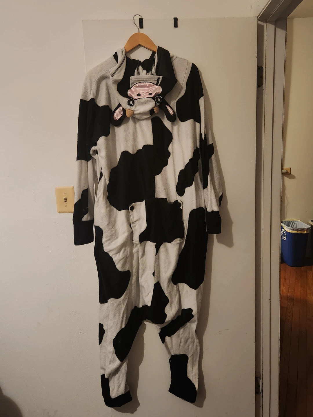 Cow Onesie Adult Size - photo 4