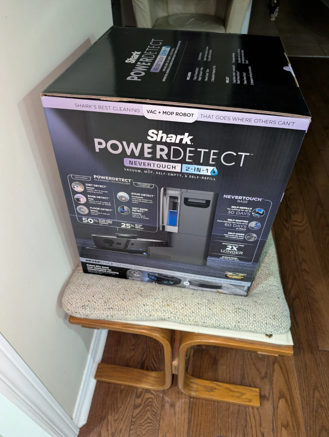 Shark PowerDetect Nevertouch 2-in-1 Robot Vacuum & Mop