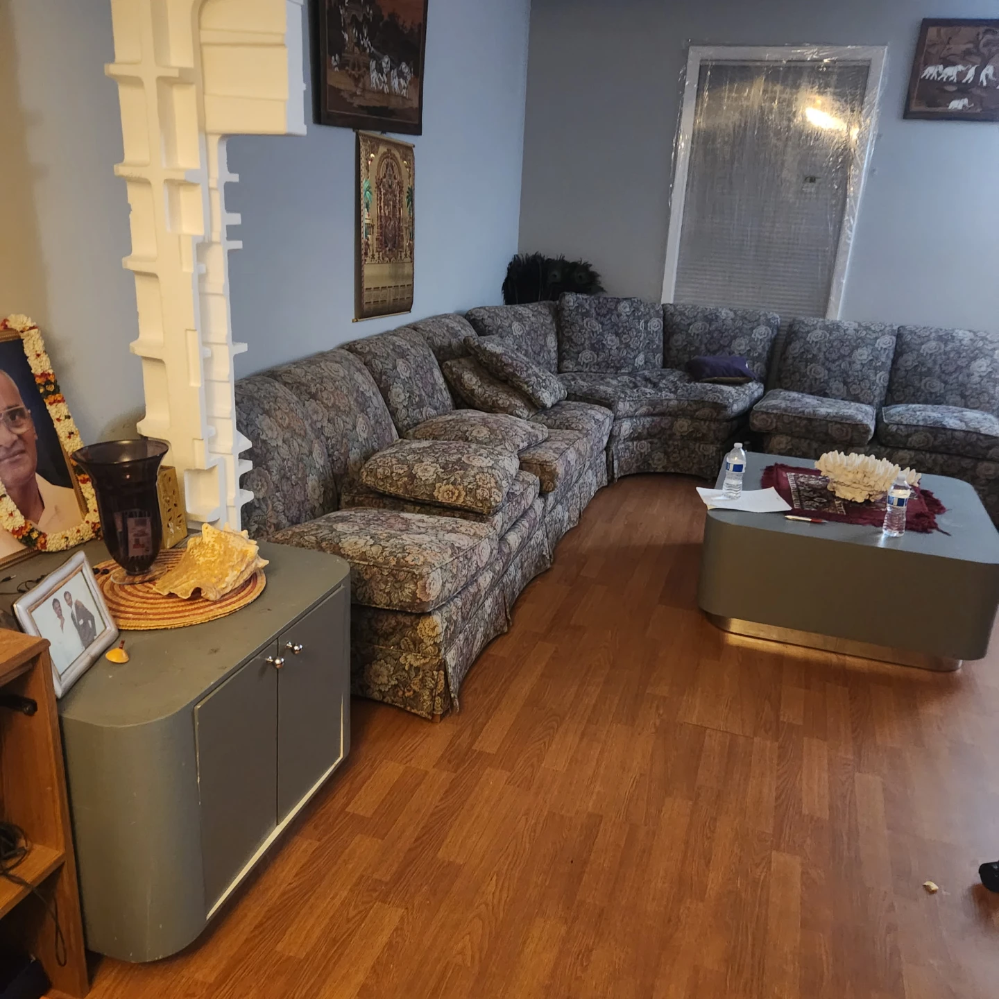 Floral Sectional Couch and Chaise Lounge Set - photo 2