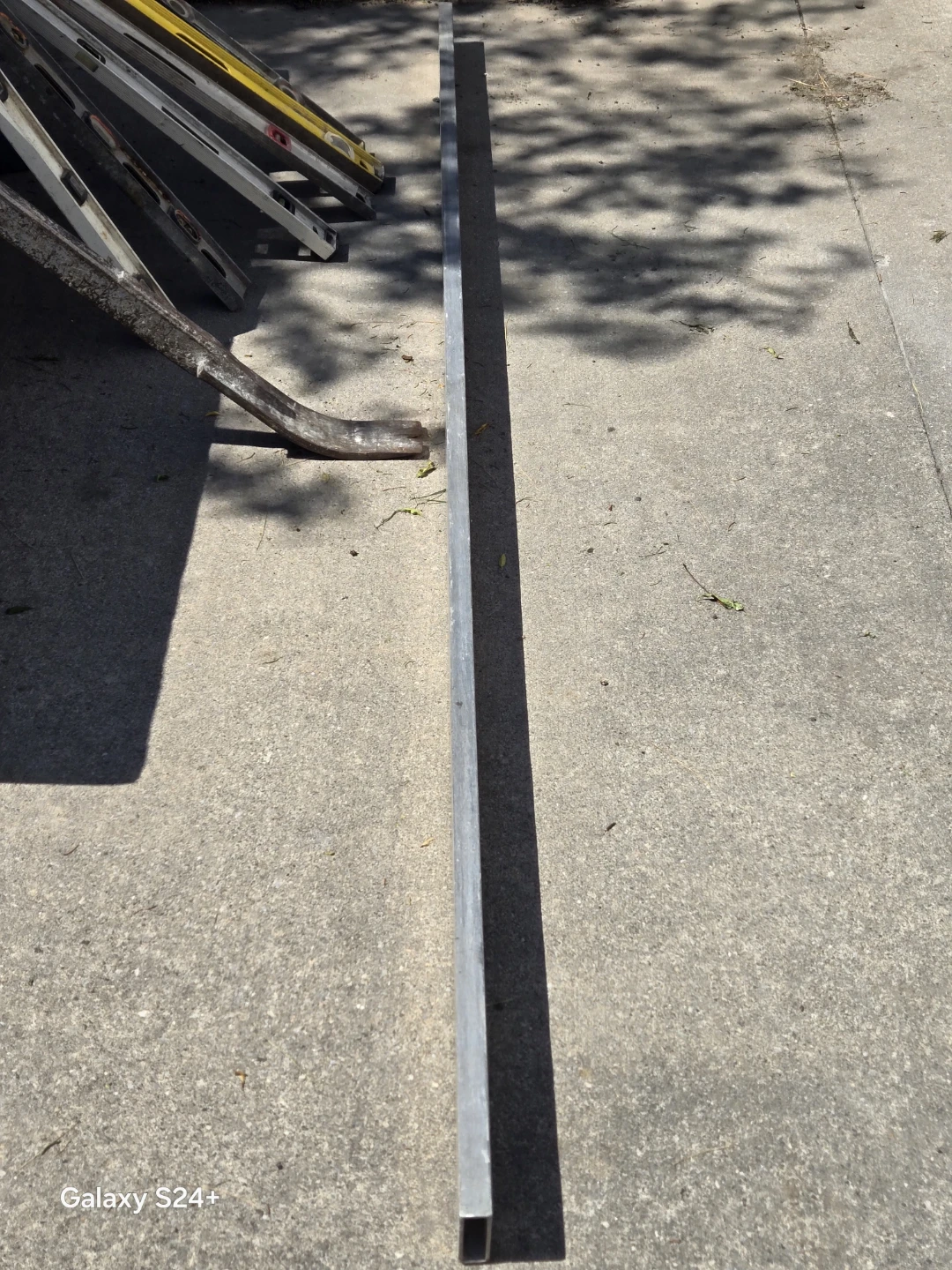 Lot of 6 Spirit Levels & Metal Bar - photo 3