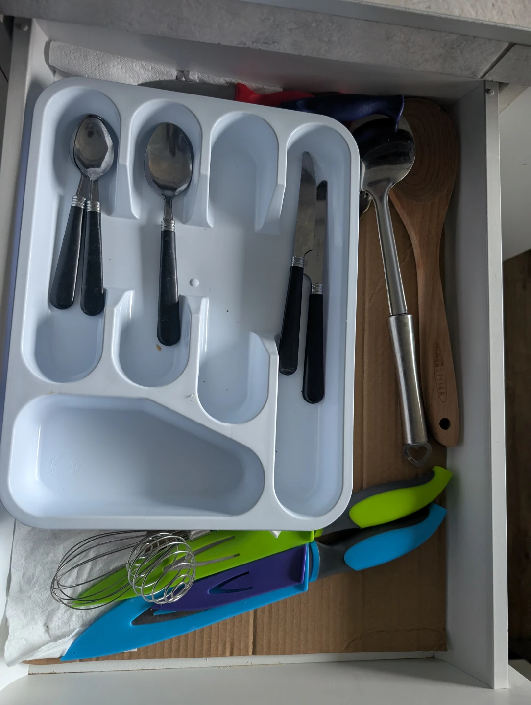 Cutlery Set with Utensil Tray