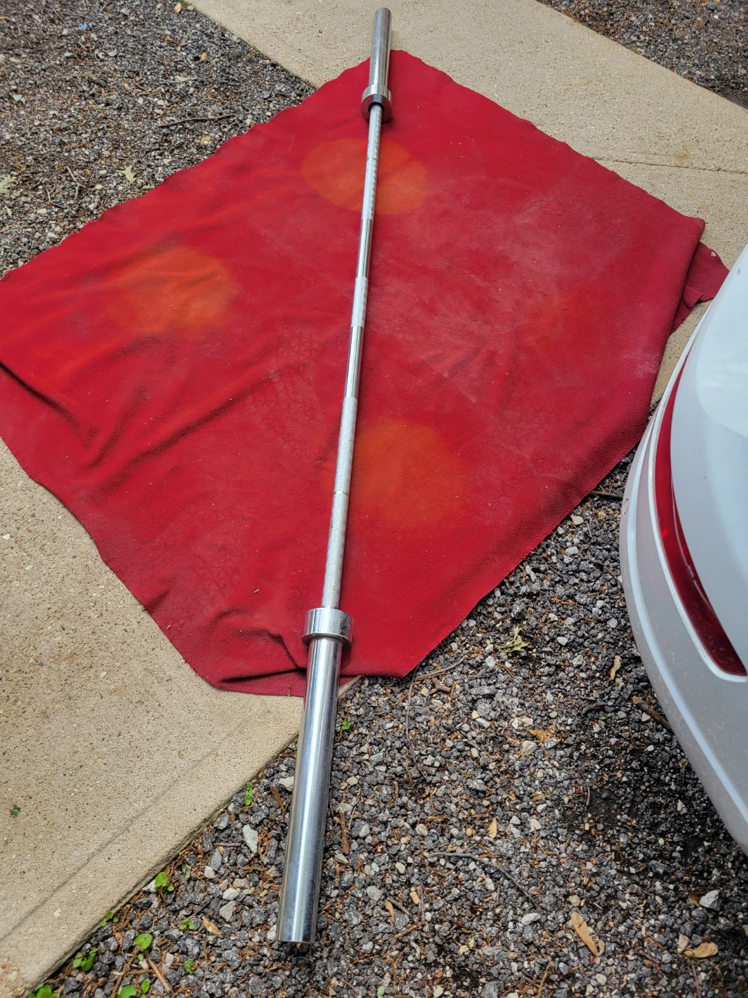 OLYMPIC 7' BAR.  45LBs  USED IN GOOD - photo 3