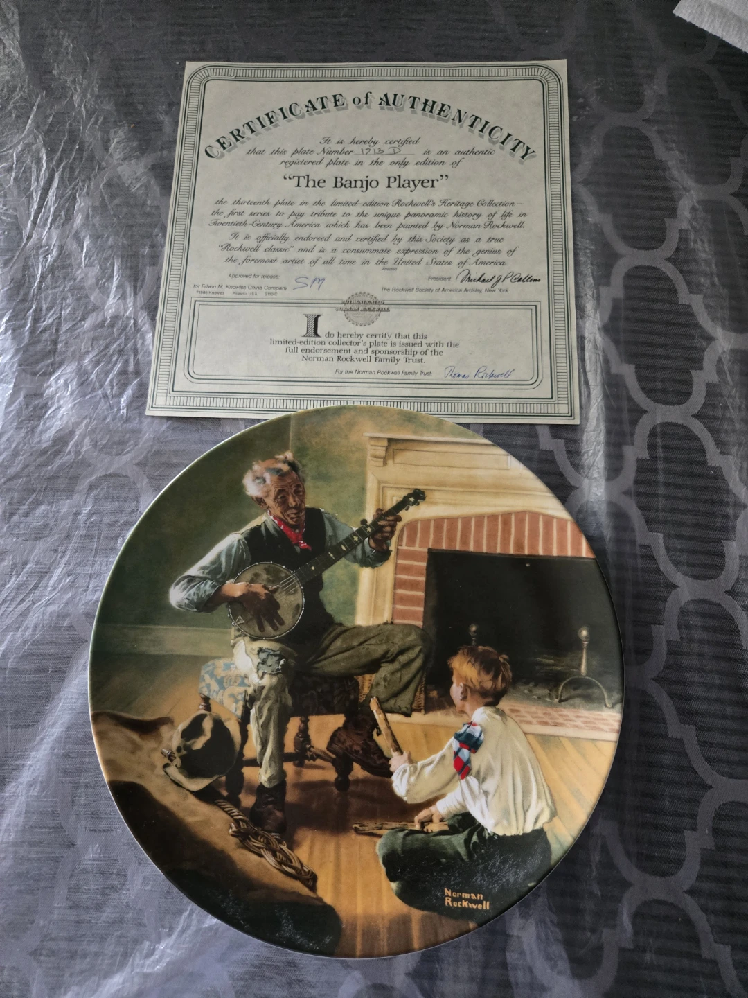 Rockwell Society Rockwell's Heritage collection plates. - photo 3
