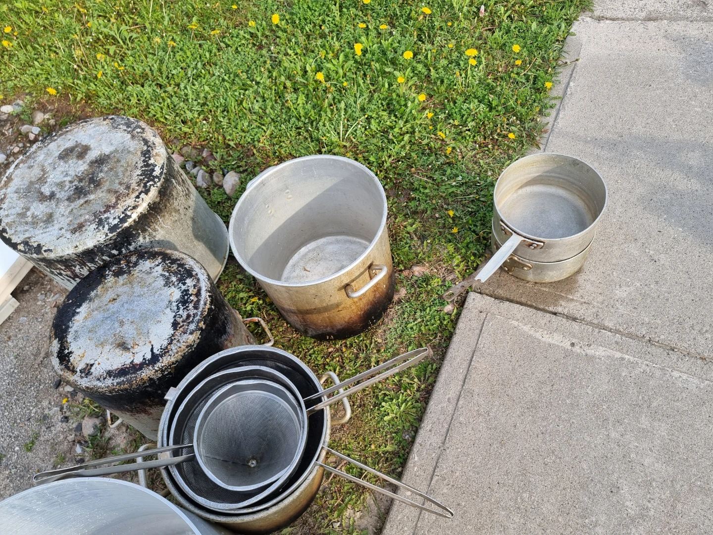 Assorted Metal Pots, Pans and Strainers - photo 2
