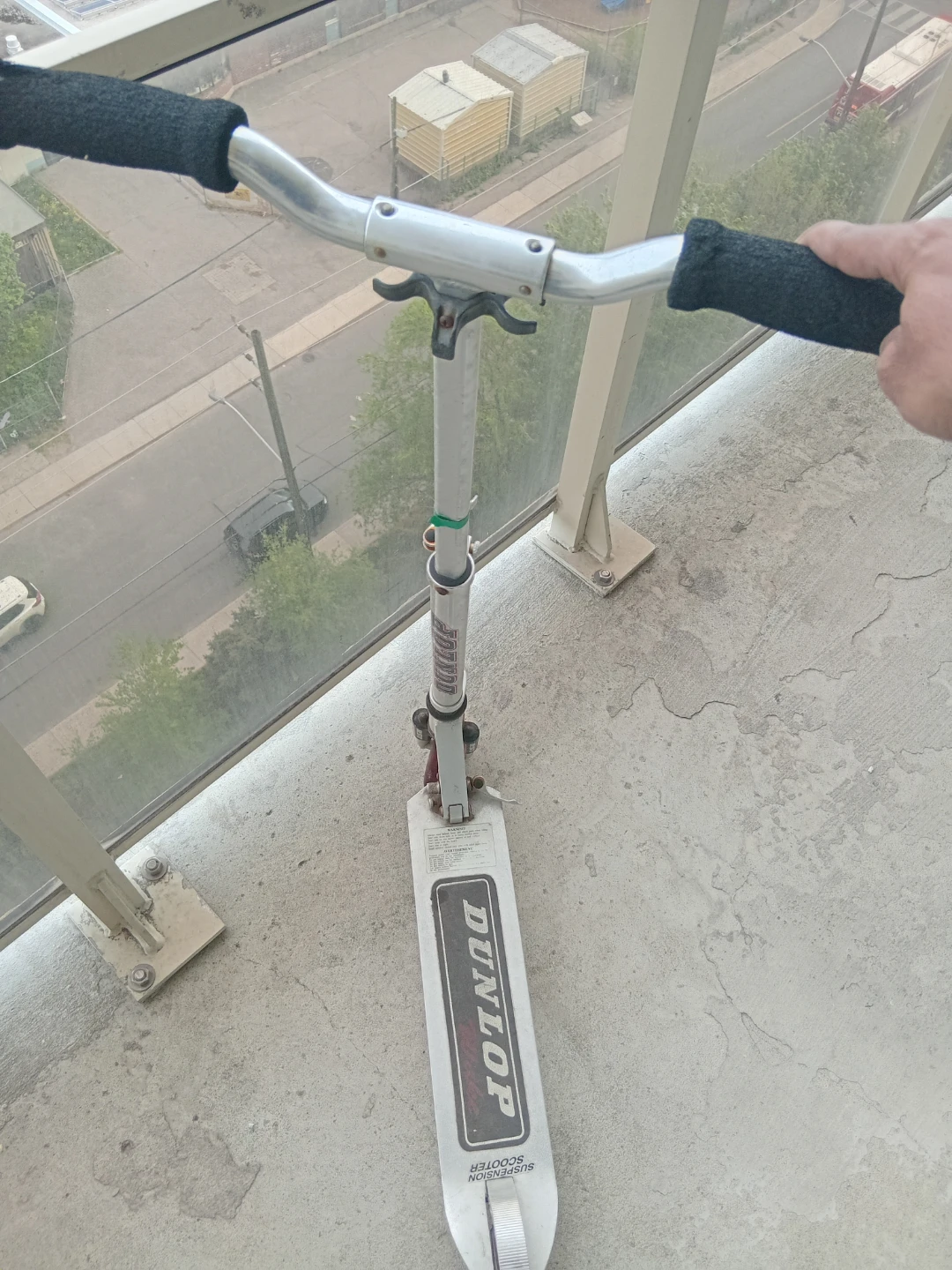 Dunlop Suspension Scooter - photo 2