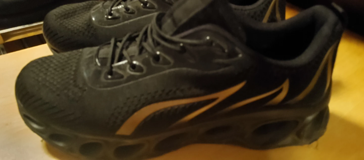 Black Athletic Shoes - photo 2