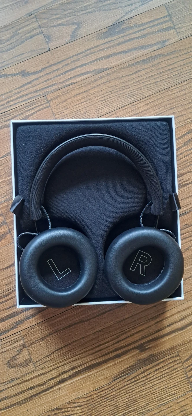 B&O PLAY H4 Wireless Over-Ear Headphones - Black - photo 2