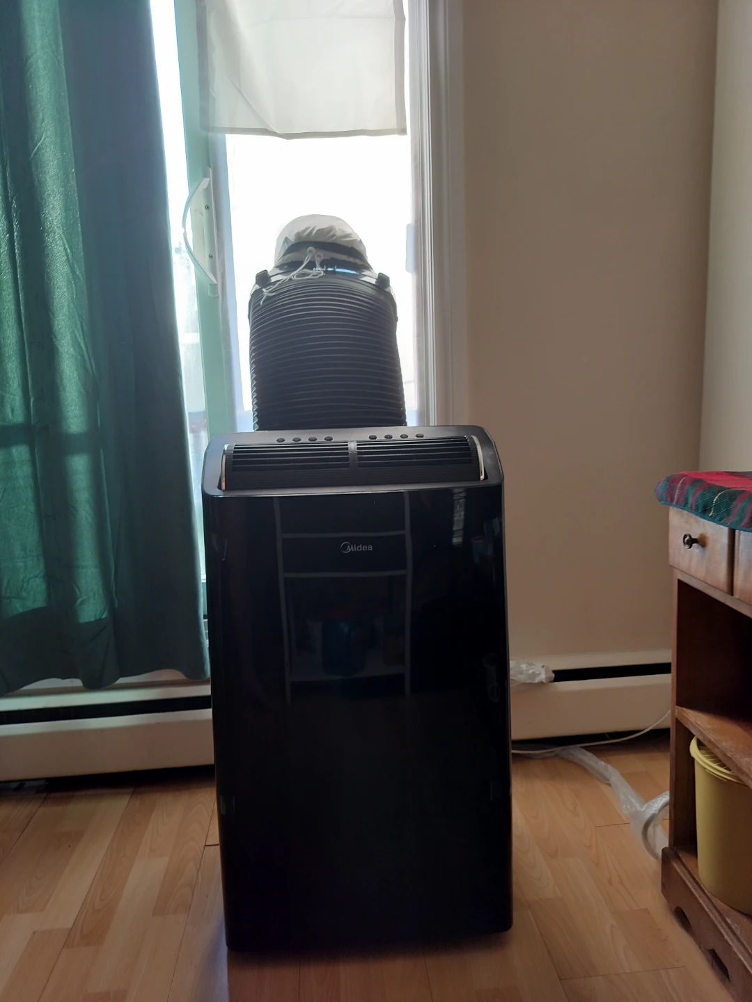 Midea Duo 14,000 BTU Portable AC – Like New